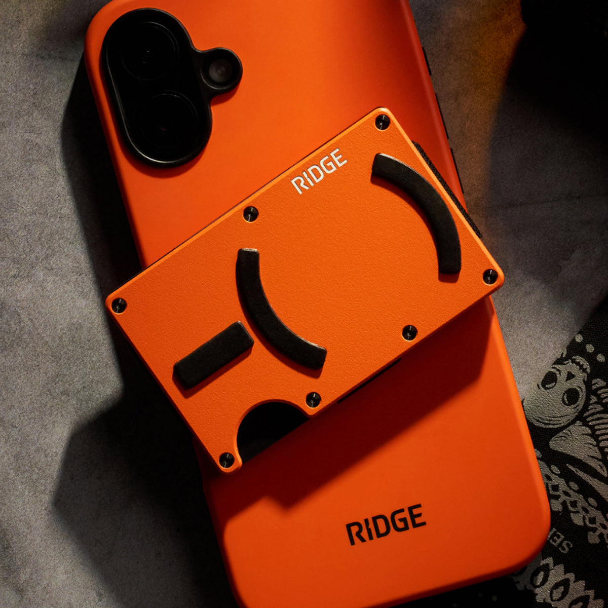 Ridge Wallet for MagSafe - Basecamp Orange - Image 5