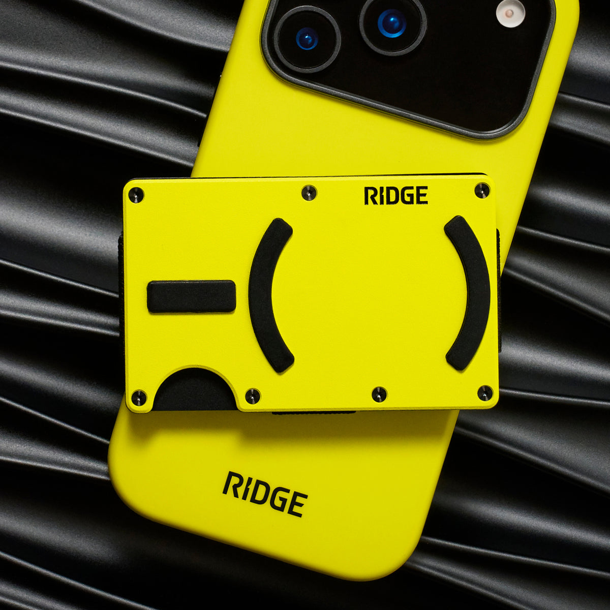 Ridge Wallet for MagSafe - Hyper Lime - Image 5