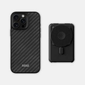 Everyday Charging Kit - iPhone 16 Pro Max - Carbon